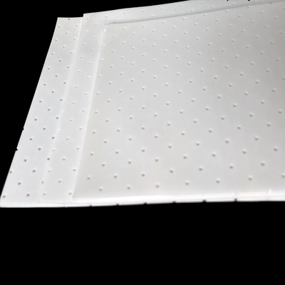 Bọt MTPU tạo bọt CO2 mật độ 0,18g / Cm3 cho thảm đánh bóng máy hóa chất