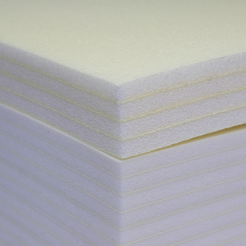 20mm Polyethylene Foam Sheet Chất hấp thụ cú sốc Xpe Closed Cell Foam For Cushioning